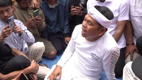 Abu Vulkanik Gunung Anak Krakatau Meluas, Jabar Terapkan PJJ