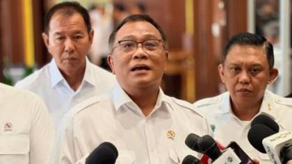 Erupsi Anak Krakatau, Menteri LH Turunkan Tim Pantau Kualitas Udara dan Air Laut