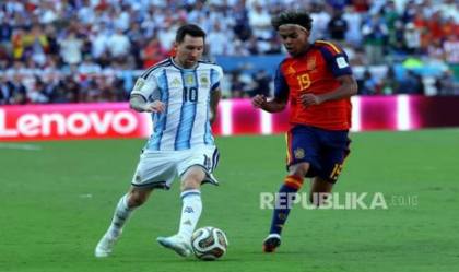 Asosiasi Sepak Bola Argentina Siapkan Penghormatan Khusus untuk Lionel Messi di Liga Argentina