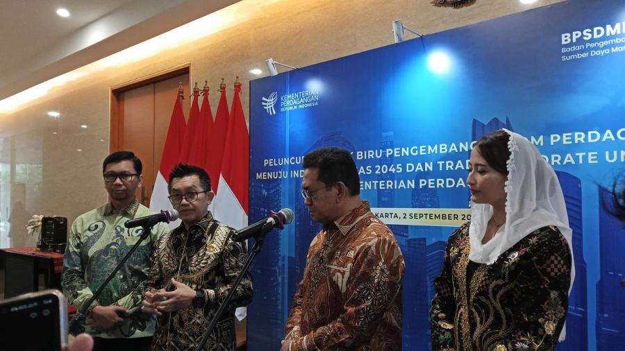 Beras Premium Langka di Ritel, Mendag Senggol Bulog