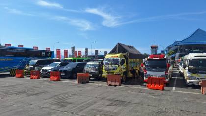 Penjelasan ASDP soal Macet Ketapang Mengular 12 Km