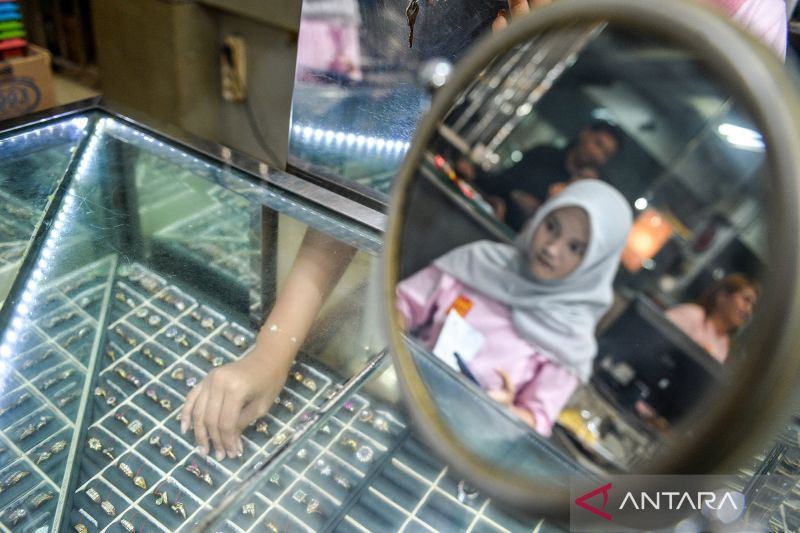 Simak selengkapnya harga emas Galeri24-Antam-UBS Pegadaian pada Selasa
