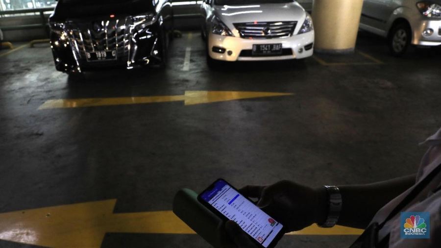 Heboh Usulan Tarif Parkir DKI Rp 60 Ribu/Jam, Pramono Tegas Bilang Ini