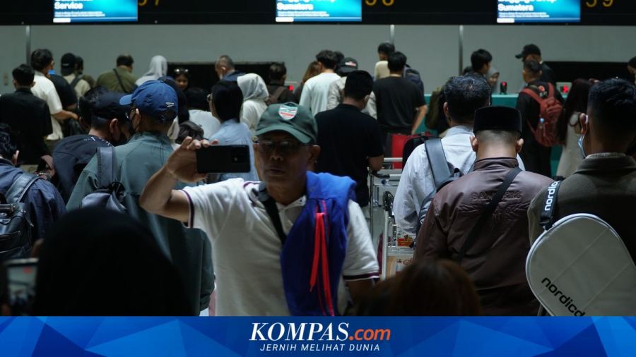 Abu Vulkanik Anak Krakatau Ganggu 2.300 Penerbangan, Kemenhub Siapkan 6 Bandara Alternatif
