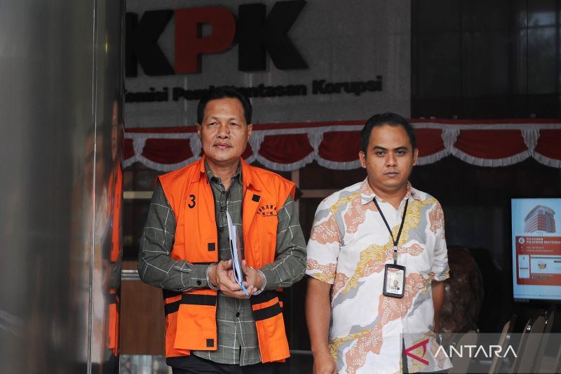 KPK periksa mantan Pj Bupati Muara Enim Henky Putrawan sebagai saksi