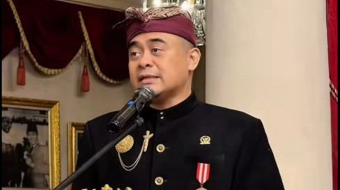 Siapakah Arya Wedakarna? Senator Asal Bali Jadi Sorotan Usai Menghadiri Kontes Transgender di Thailand