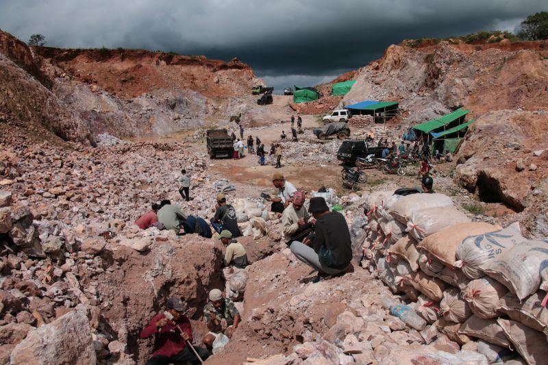Akademisi soroti kasus tambang Sekotong belum tahap dua