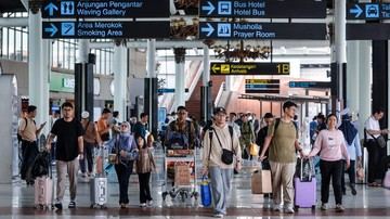 33 Penerbangan di Soetta Terdampak Erupsi Anak Krakatau, Ini Daftarnya