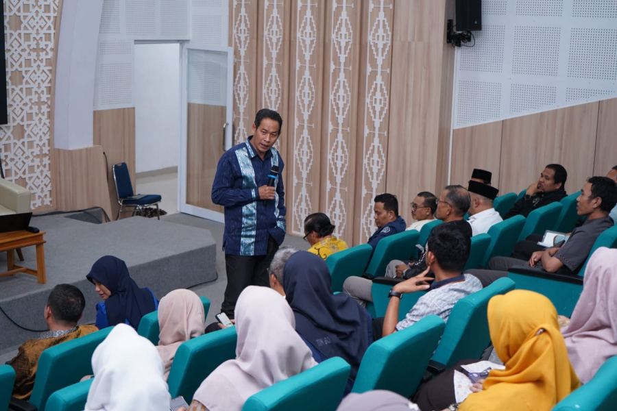 Dosen UIN Kendari Ikuti Sosialisasi Pedoman Pembinaan dan Pengembangan Profesi dan Karier Dosen