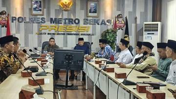 Abah Setu Minta Maaf Buntut Hina Nabi hingga Digeruduk Warga Bekasi