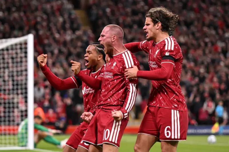 Gol Mac Allister bantu Liverpool bangkit kalahkan Atletico Madrid 2-1