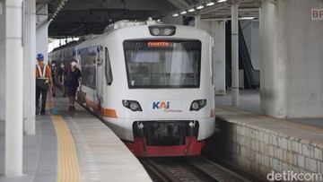 Soetta Tutup Sementara, Layanan KA Bandara Tetap Normal