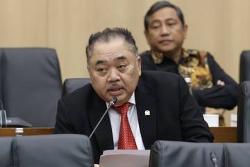 Ateng Sutisna Desak Pemerintah Perkuat Mitigasi Erupsi Anak Krakatau