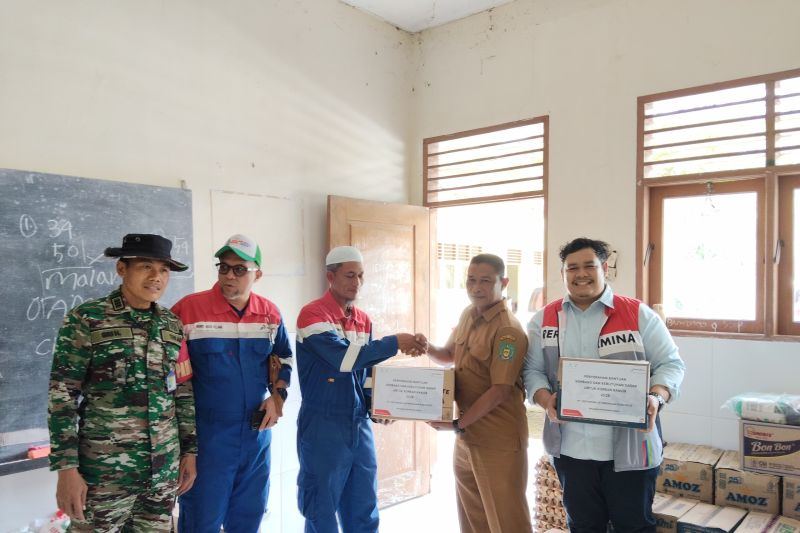 Pertamina salurkan bantuan pangan warga terdampak banjir di Langkat