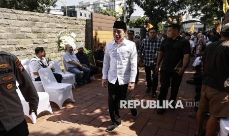 Sampaikan Aspirasi, Rombongan Kades Datangi Rumah Jokowi di Solo