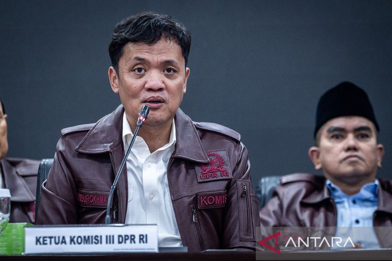 Komisi III DPR apresiasi komitmen Polri usut dalang karhutla