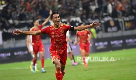 Rizky Ridho dan Pelatih Persik Kritisi Kondisi Rumput JIS