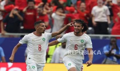 Man City Resmi Datangkan Ayyoub Bouaddi dari Lille