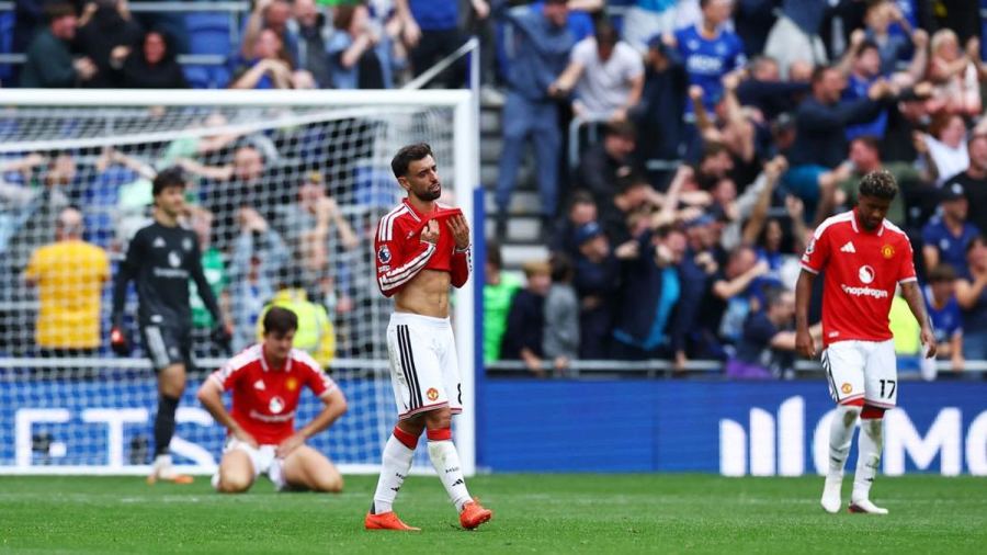 Hasil Liga Inggris: Everton Cetak Gol Menit 90+6, MU Gagal Menang