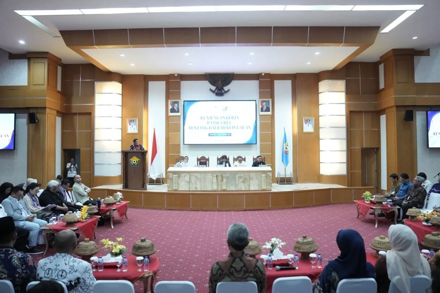 Pemprov Sultra Dukung Penguatan RUU Daerah Kepulauan | LPP RRI