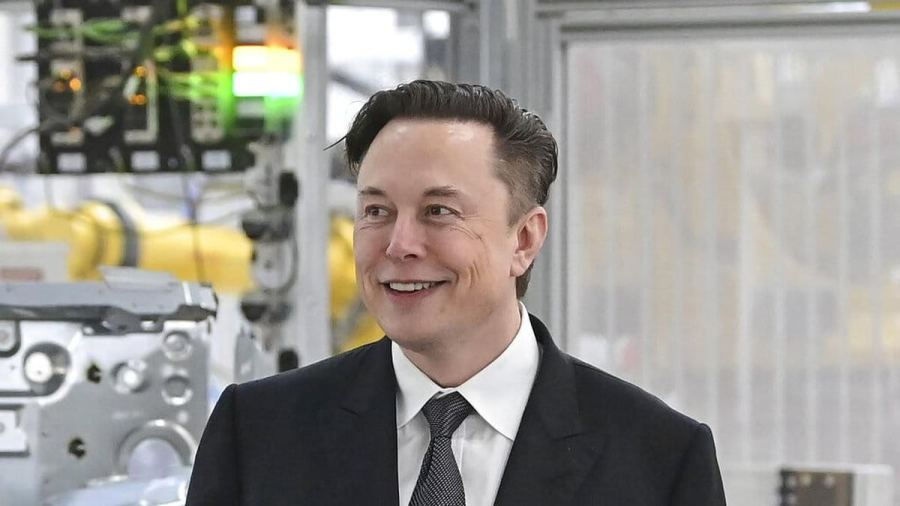 Elon Musk Berutang Rp 724,7 Triliun untuk Bisnis AI