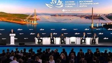 Usai Makan Siang Bareng Putin, Prabowo Hadiri EEF Ke-11 sebagai Tamu Kehormatan