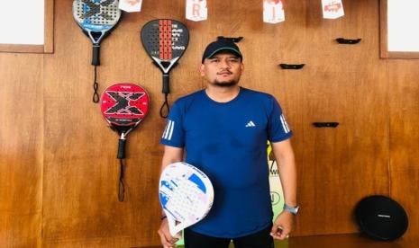 Alumni UNM Ini Temukan Pengalaman Baru di Padel, dari Lapangan hingga Pengabdian Sebagai ASN