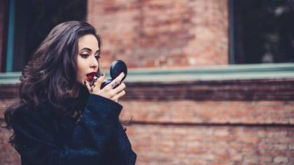 Gen Z Bikin Belanja Kosmetik di RI Meningkat, Rela Beli Produk Mahal