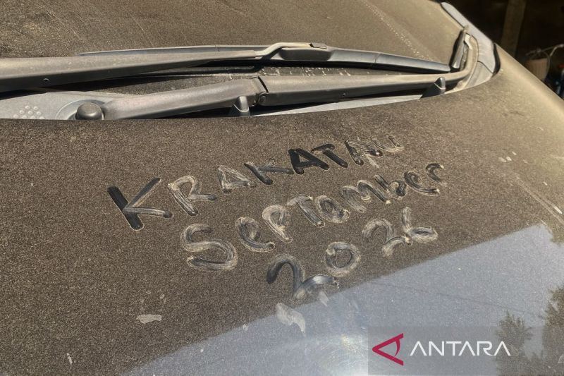 Cara benar bersihkan abu vulkanik yang menempel pada kendaraan