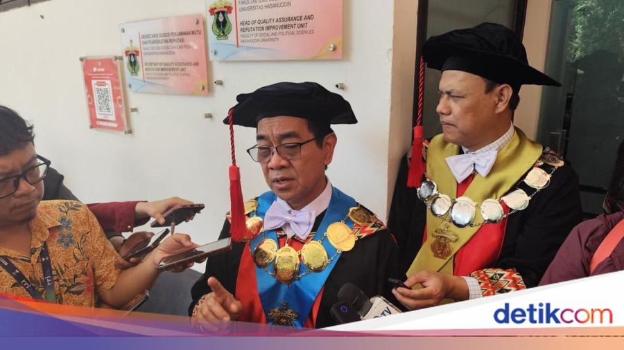 Cerita Rektor Unhas Tak Sangka Raih detiktimur Awards di Dies Natalis ke-70