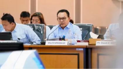 Proyek Padel Meruya: Deru Ekskavator Meredup di Atas Aset Pemprov DKI
