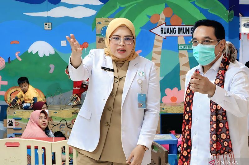 Pastikan penanganan TBC, Wamenkes tinjau di RSUD Palembang Bari