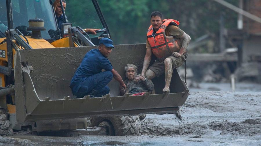 Korban Tewas Banjir Bandang Nepal-Tibet Tembus 292 Orang