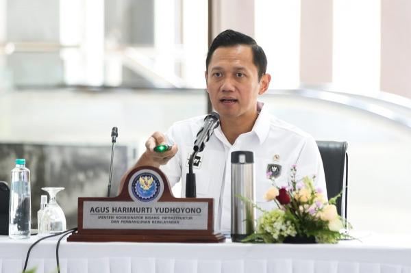 Bandara Ditutup Imbas Erupsi Anak Krakatau, Menko AHY: Keselamatan Penerbangan Tak Bisa Ditawar