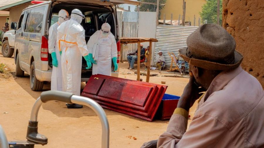 Virus Mematikan Menyebar, Tim Pemakaman Jadi Sasaran Kemarahan Warga