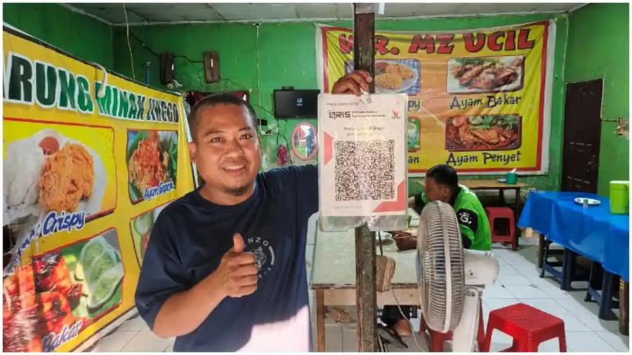 Warung Ayam Lalapan di Makassar Mulai Go Digital, 40 Persen Pembeli Bayar Pakai QRIS