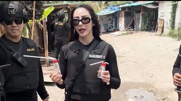 Polda Metro Gerebek Lapak Narkoba di Kampung Ambon, Bong hingga Miras Disita