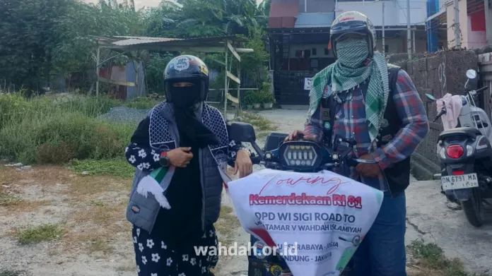 Kisah Cinta dan Dakwah di Atas Vespa: Pasutri Sigi Buka Jalur Lintas Pulau Demi Muktamar V Wahdah Islamiyah