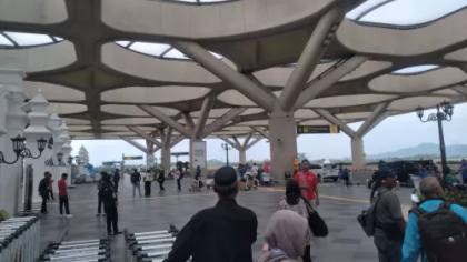 4 Bandara Kembali Ditutup hingga Pukul 18.00 WIB Imbas Sebaran Abu Vulkanik