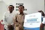 Bantu Warga Terdampak Bencana di NTT, PMI Kirim Logistik hingga 10 Mobil Tangki
