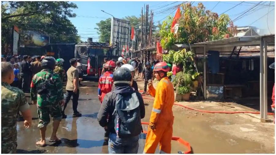 Kebakaran Asrama TNI Mattoanging Makassar, Jalan Opu Daeng Risaju Ditutup
