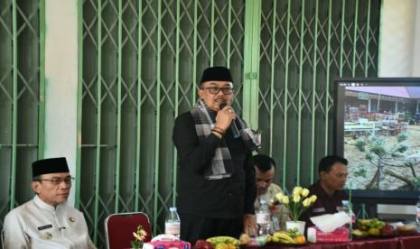 Komisi X DPR RI Tinjau Langsung Rehab Sekolah Terdampak Bencana di Padang