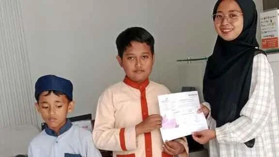 SD Muhammadiyah 5 Kota Malang Salurkan Donasi ke NTT Melalui Lazismu Kota Malang
