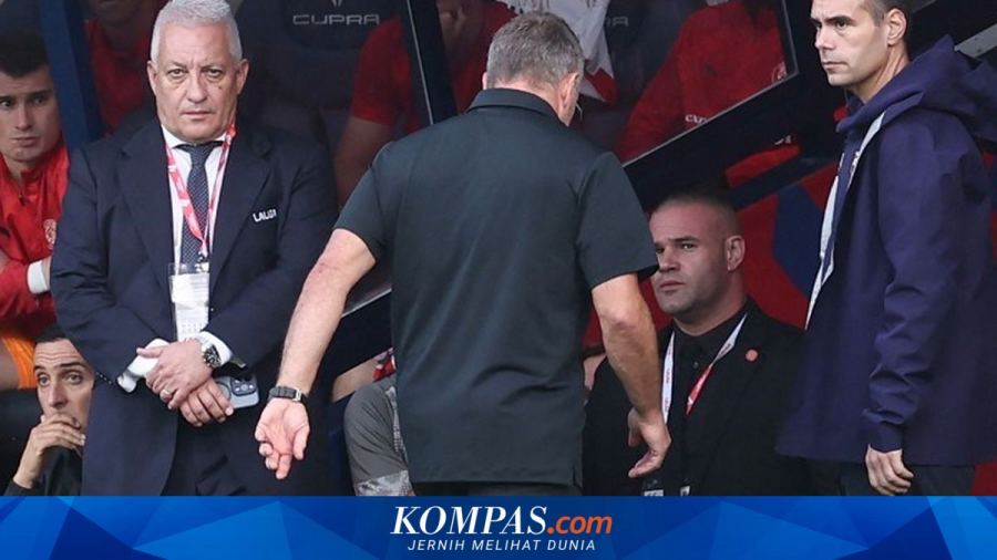 Dilema Pemilihan Skuad Barcelona, Hansi Flick Harus Coret Satu Pemain