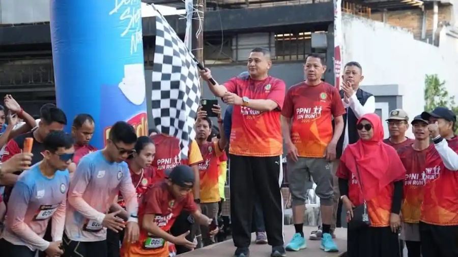 Munafri Tebar Semangat Sehat di Makassar, Lepas Ribuan Peserta PPNI Fun Run dan Jalan Sehat Koperasi