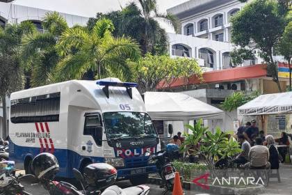 Gerai SIM Keliling tersedia di lima lokasi Jakarta pada Jumat