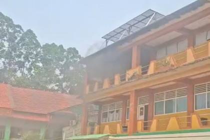 Kebakaran melanda gedung sekolah di Kembangan Jakbar