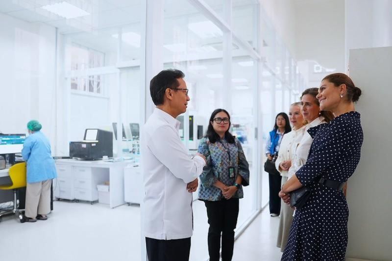 Menkes: apasitas-inovasi genomik RI buat Putri Mahkota Swedia kagum