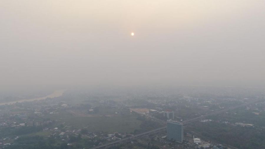 Dikepung Asap Karhutla, Kualitas Udara di Palembang Sangat Tidak Sehat