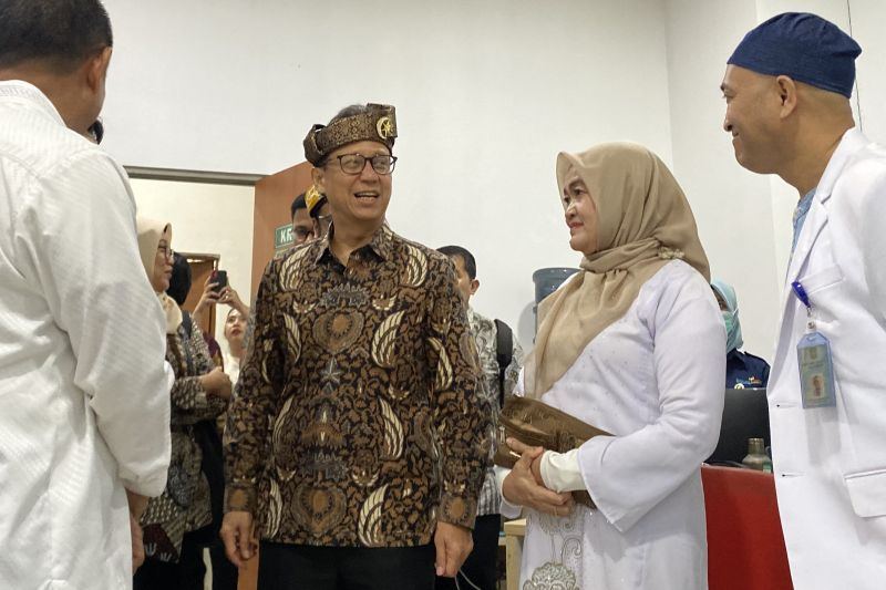 Menkes janji perkuat alkes RSUD Embung Fatimah Batam tangani KSJU